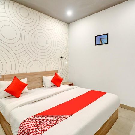 Hotel O Jps Grand Hotel نيودلهي المظهر الخارجي الصورة