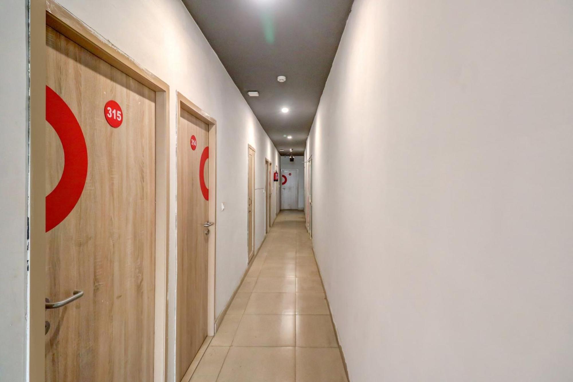 Hotel O Jps Grand Hotel نيودلهي المظهر الخارجي الصورة