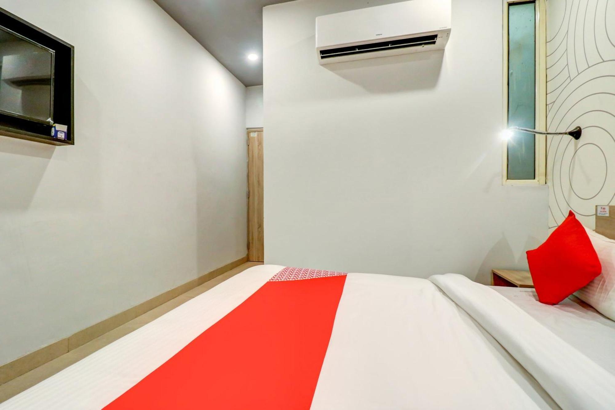 Hotel O Jps Grand Hotel نيودلهي المظهر الخارجي الصورة