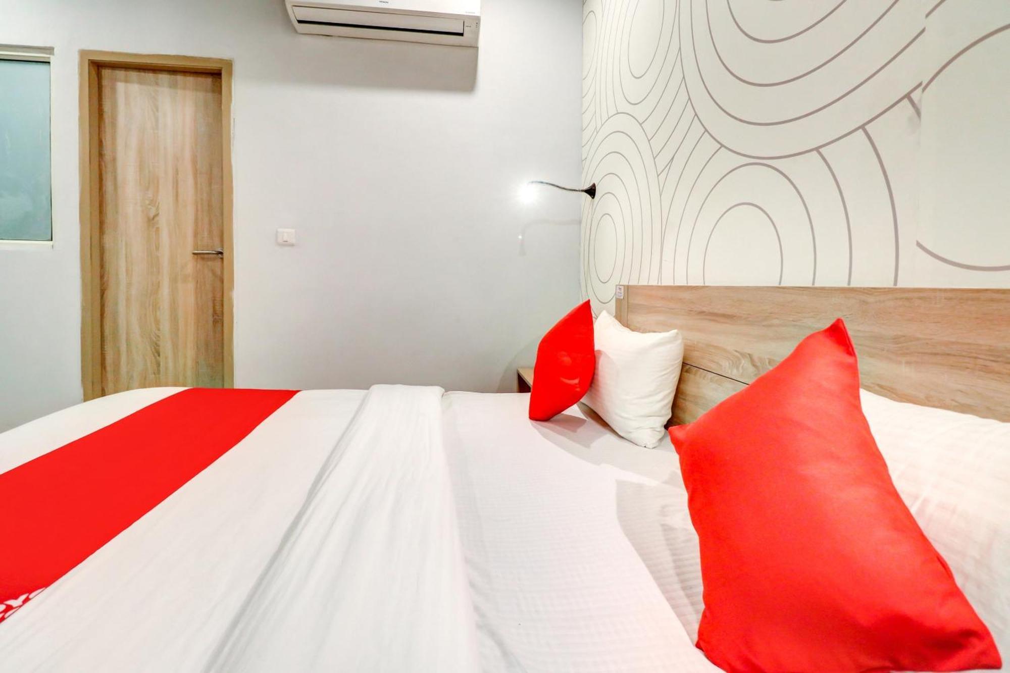 Hotel O Jps Grand Hotel نيودلهي المظهر الخارجي الصورة