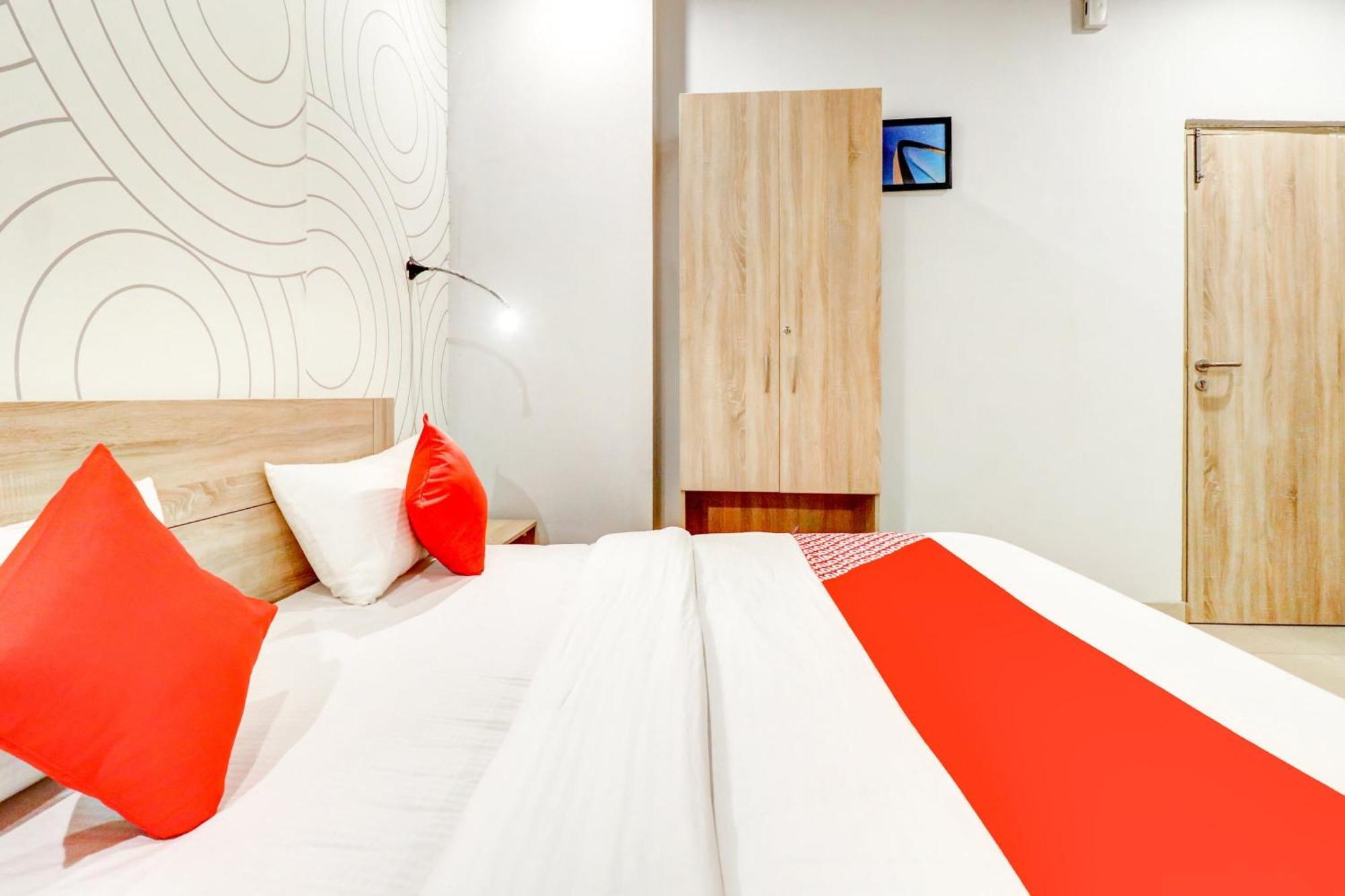 Hotel O Jps Grand Hotel نيودلهي المظهر الخارجي الصورة